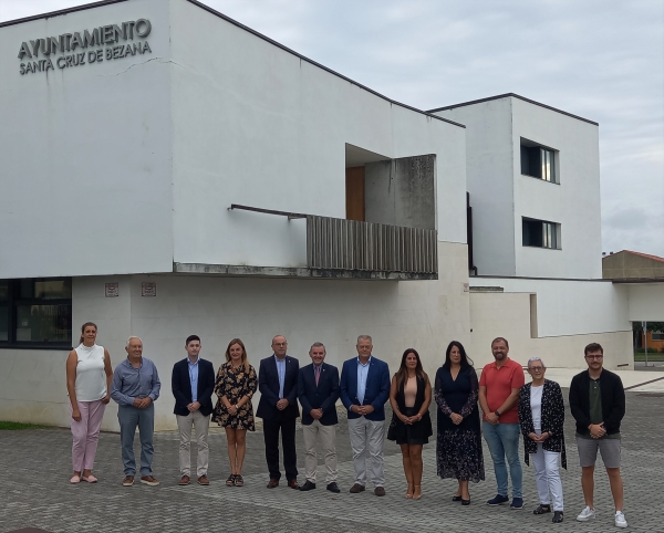 El Parlamento conmemora el 40 aniversario del Estatuto de Autonomía de Cantabria, en Santa Cruz de Bezana