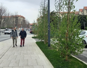 Santa Cruz de Bezana celebra su III Feria de la Huerta Tradicional, con un gran mercado de productores y artesanos