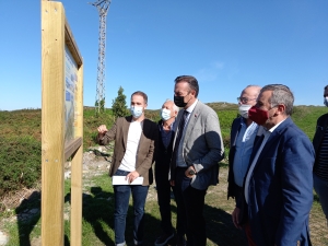 Santa Cruz de Bezana recupera entornos degradados en los hábitats costeros de Soto de la Marina